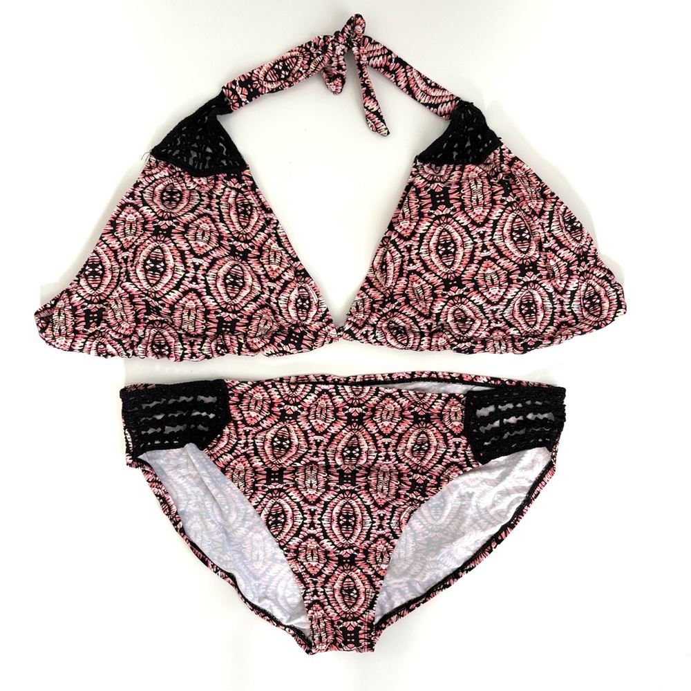 Swimsuits For All | Pink/Coral & Black 2 Piece Halter Bikini w/ Crochet Size 18W